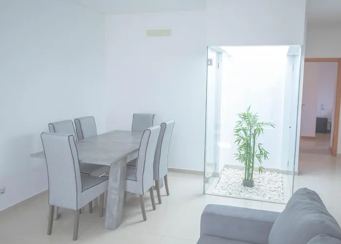 Forest Village Exótic *